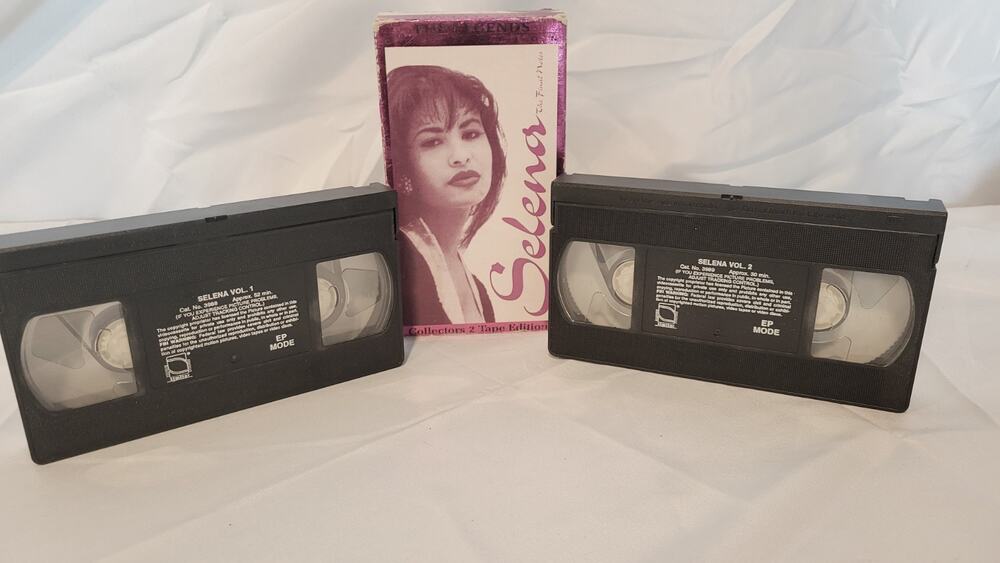 Selena The Final Notes VHS Collectors 2 Tape Edition 1995 Channel 100 Rare